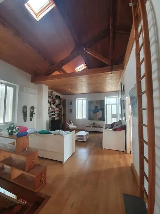 Holiday home La Maison Rose Sur Le Port