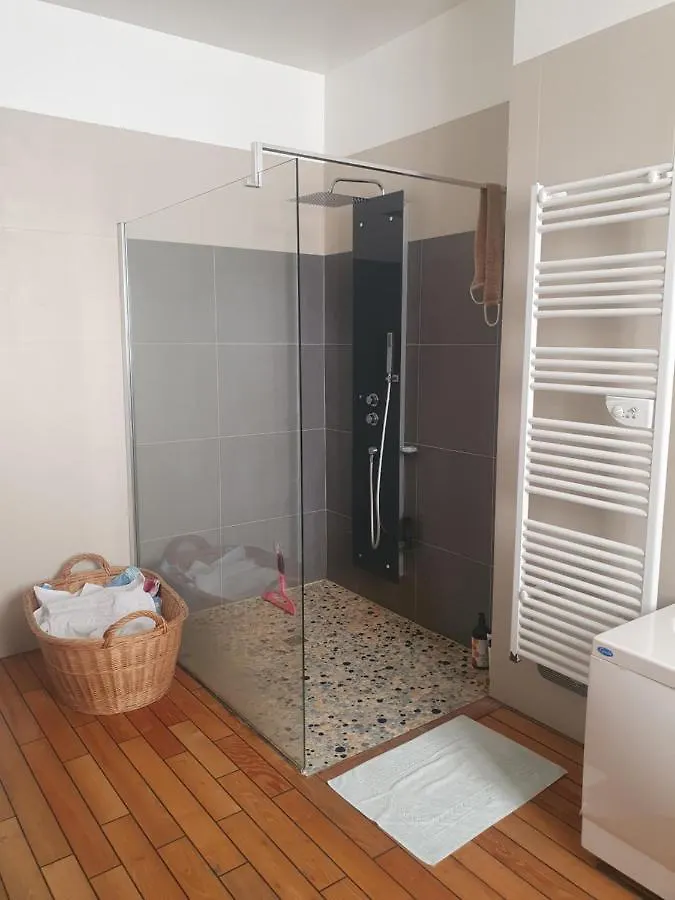 Holiday home La Maison Rose Sur Le Port